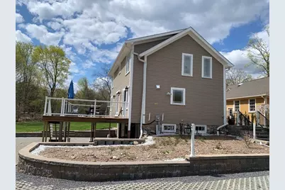 196 South #A, Weston, MA 02493 - Photo 2