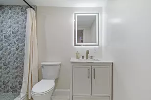 84 Groveland St, Haverhill, MA 01830 - Photo 22