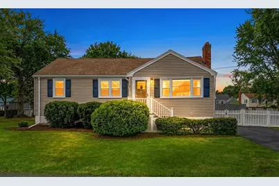 13 Carson Rd, Woburn, MA 01801 - Photo 40