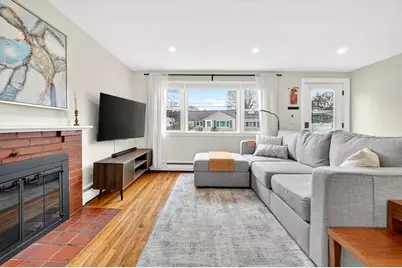 13 Carson Rd, Woburn, MA 01801 - Photo 6