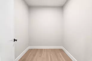 27 Guild St, Boston, MA 02119 - Photo 18