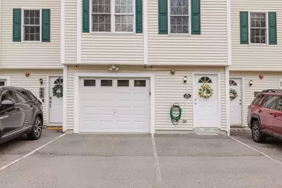 16 Clifton St #F, Taunton, MA 02780 - Photo 2