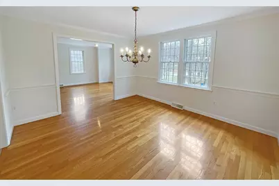 27 Alexander Rd, Hopkinton, MA 01748 - Photo 12