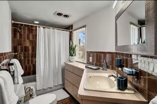 2 Rolleston Rd, Marblehead, MA 01945 - Photo 28