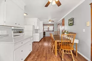 969 Somerset Ave, Taunton, MA 02780 - Photo 14