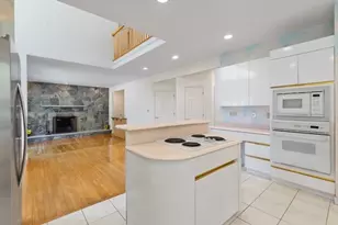 49 Forest St, Saugus, MA 01906 - Photo 14