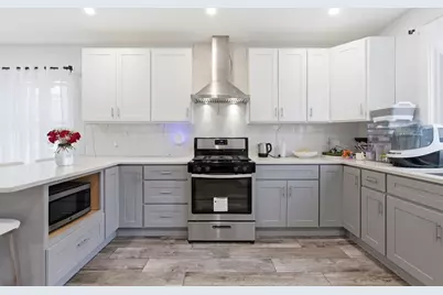 61 Shepton St, Boston, MA 02124 - Photo 12