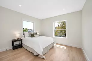 13 Chestnut St, Wakefield, MA 01880 - Photo 24