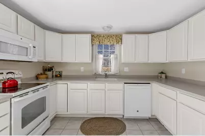 121 Camp St #115, Yarmouth, MA 02673 - Photo 8