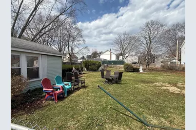 15 Myrtle St, Taunton, MA 02780 - Photo 4