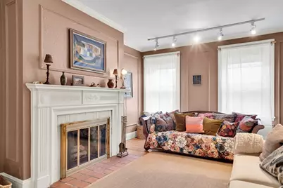 321 Tappan St #3, Brookline, MA 02445 - Photo 6