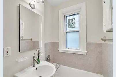 321 Tappan St #3, Brookline, MA 02445 - Photo 26