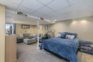 38 Twin Brooks Cir, Haverhill, MA 01835 - Photo 18