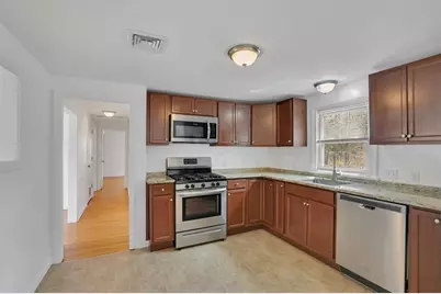 2401 Wilbraham Rd, Springfield, MA 01129 - Photo 8