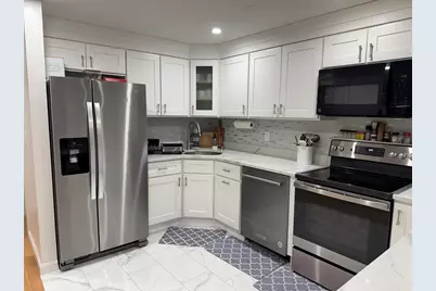 75 Huntoon Memorial Hwy #4-3, Leicester, MA 01524 - Photo 2