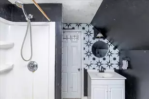 10 Green St, Leominster, MA 01453 - Photo 22
