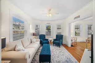 185 Burrill St, Swampscott, MA 01907 - Photo 10