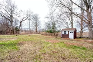 325 Thatcher St, Brockton, MA 02302 - Photo 6