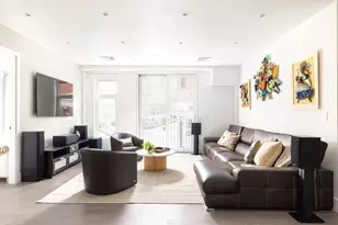 69 Walnut St, Brookline, MA 02445 - Photo 4