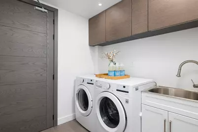 69 Walnut St #4, Brookline, MA 02445 - Photo 14
