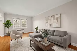 14 Presidents Ln, Quincy, MA 02169 - Photo 10