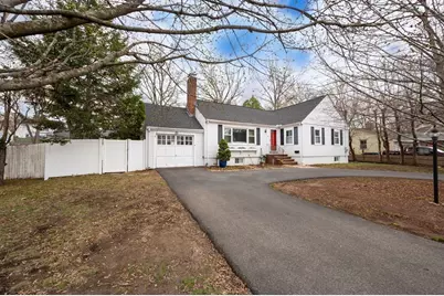 481 Upham St, Melrose, MA 02176 - Photo 32