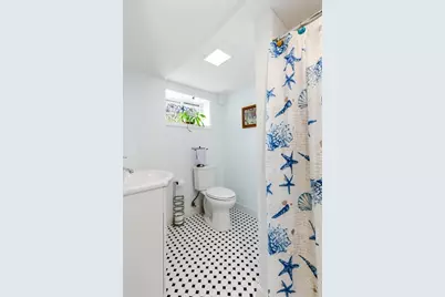 481 Upham St, Melrose, MA 02176 - Photo 28