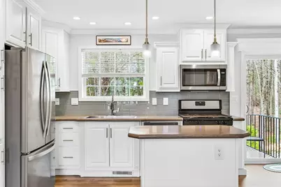 117 Topaz Terrace, Gardner, MA 01440 - Photo 4