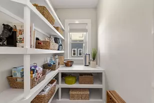 135 Thacher St, Milton, MA 02186 - Photo 10