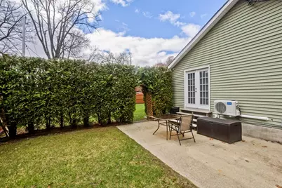 405 New Ludlow Rd, Chicopee, MA 01020 - Photo 8