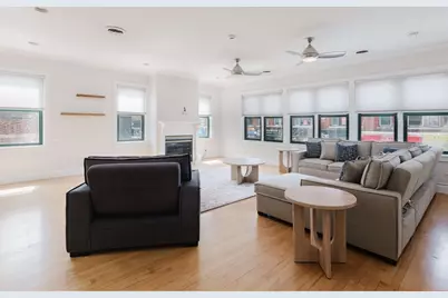 6 Cushing St #1, Waltham, MA 02453 - Photo 4