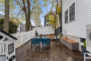 24 Mystic Lake Dr, Arlington, MA 02474 - Photo 28