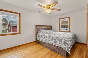 34 Locust St, Burlington, MA 01803 - Photo 14