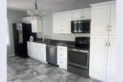 147 Lake Ave #147, Worcester, MA 01604 - Photo 2