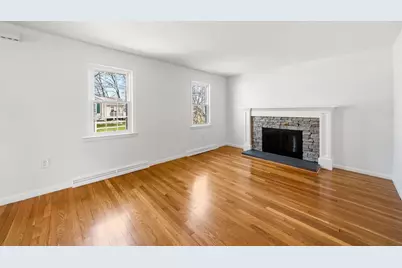 25 Hawkins Street, Weymouth, MA 02189 - Photo 6