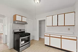 22 Elm St, Lynn, MA 01905 - Photo 26