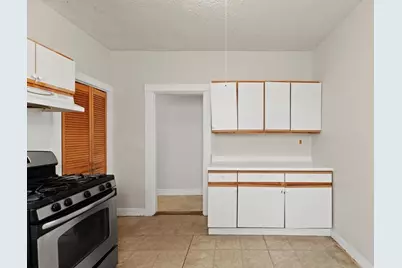 22 Elm St, Lynn, MA 01905 - Photo 18