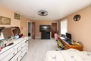 142 North St, East Brookfield, MA 01515 - Photo 38