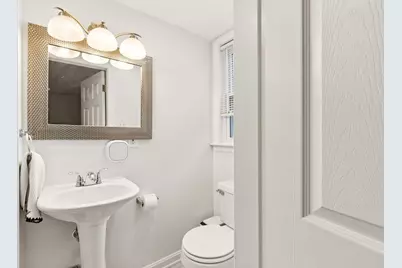 9-11 Central Ave, Northbridge, MA 01534 - Photo 14