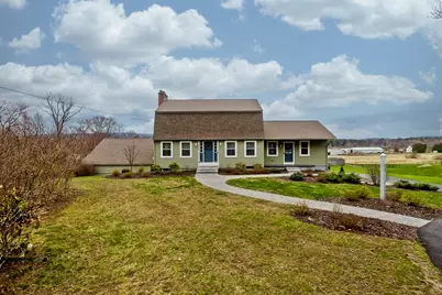 916 S East Street, Amherst, MA 01002 - Photo 2