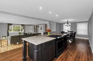 916 S East St, Amherst, MA 01002 - Photo 24