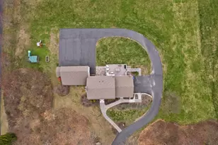 916 S East St, Amherst, MA 01002 - Photo 8