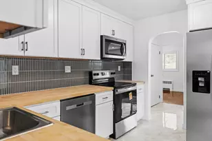 42 Brockton St, Boston, MA 02126 - Photo 6