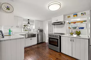 26 Bayview Rd, Marblehead, MA 01945 - Photo 8