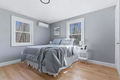 35 Hartford Ave, Bellingham, MA 02019 - Photo 12