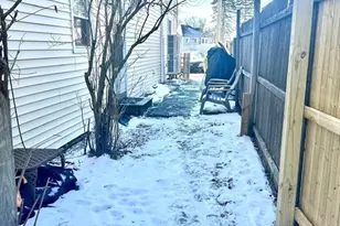 591 Varnum Ave, Lowell, MA 01854 - Photo 4