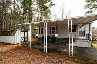 131 Champagne, Gardner, MA 01440 - Photo 2