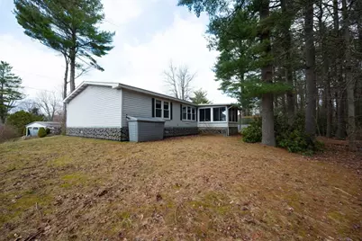 131 Champagne, Gardner, MA 01440 - Photo 30