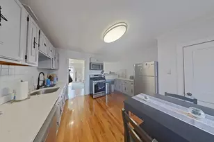 586 E Broadway, Boston, MA 02127 - Photo 2