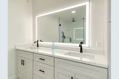 17 School #C, Hudson, MA 01749 - Photo 8